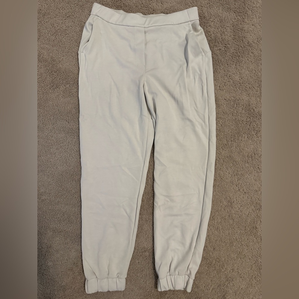 lululemon athletica cream color jogger pants (size 10)